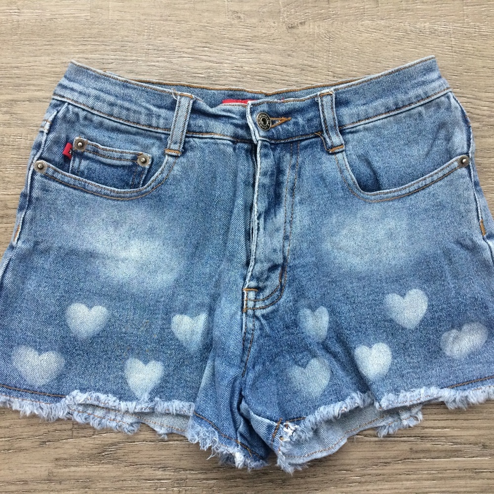 Stretchy jeans with heart design